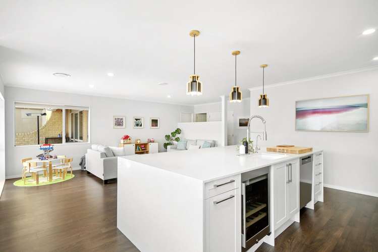 125 Woodman Drive Tawa_8