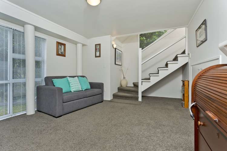 2/17 Waratah Street Birkenhead_9