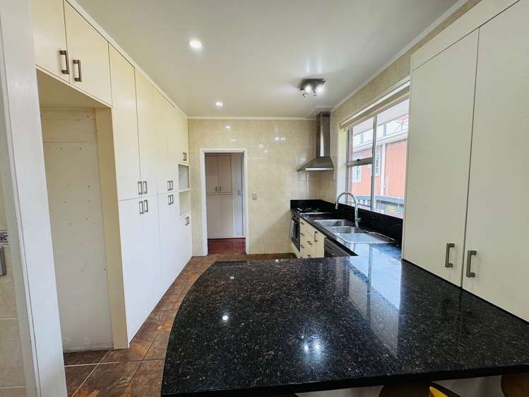 2 Boundary Road New Windsor_11