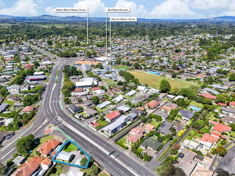 375 Cobham Drive Hillcrest_16