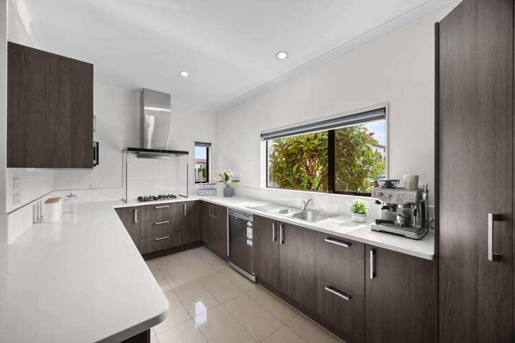 11 Agapanthus Place Flat Bush_5