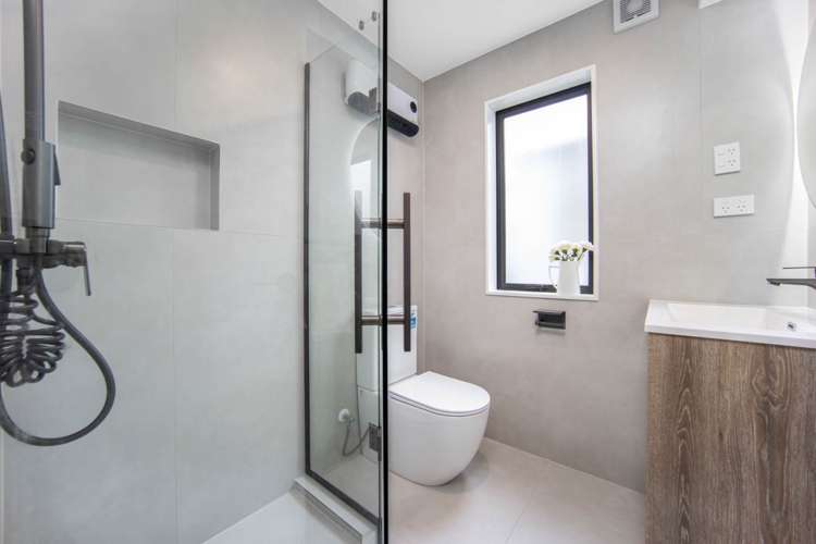 39 A,B,C,D Whitmore Road Mt Roskill_13