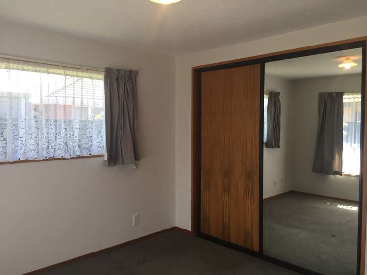 2 Dumfries Drive Hei Hei_3