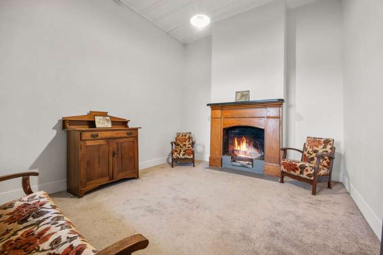 1 Gow Street Helensville_8