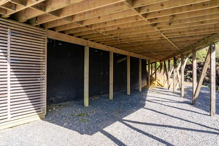 16 Taranga Road Langs Beach_22