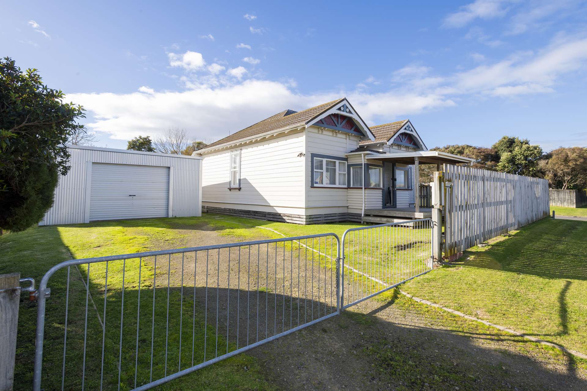 1 Kent Street and 13 Scott Street Elgin_0