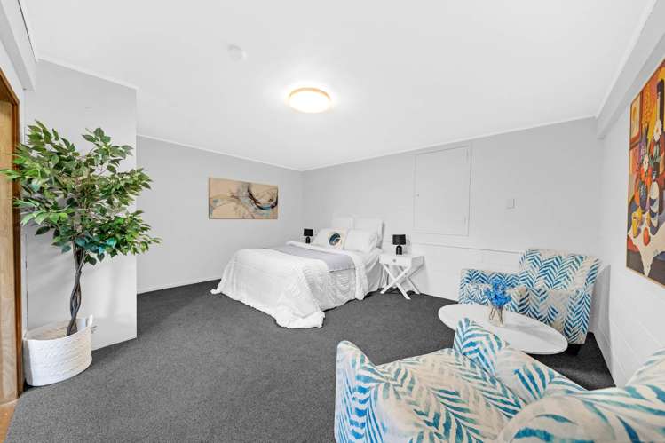 2/1 Claude Brookes Drive Henderson_9