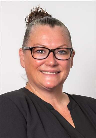 Eva Cherie Tuck