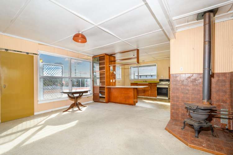 36 Saint Leonards Road Kelston_5