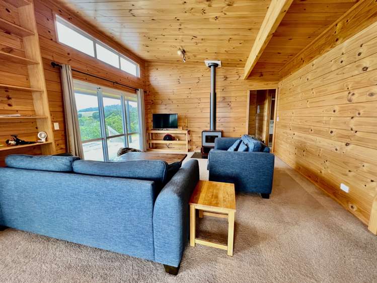 724a Ruapuke Road Raglan_17