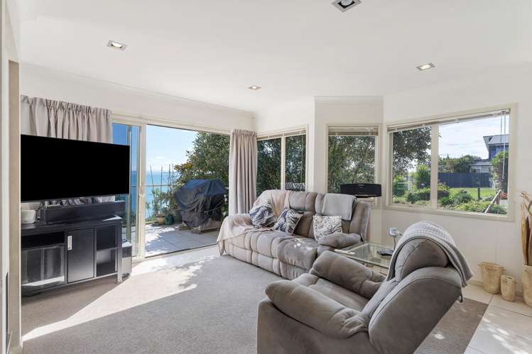 1442 Whangaparaoa Road Army Bay_9