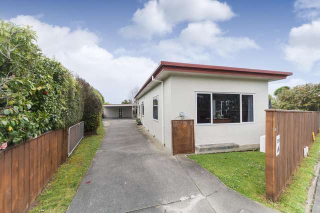 1 Williams Terrace Fitzherbert_2