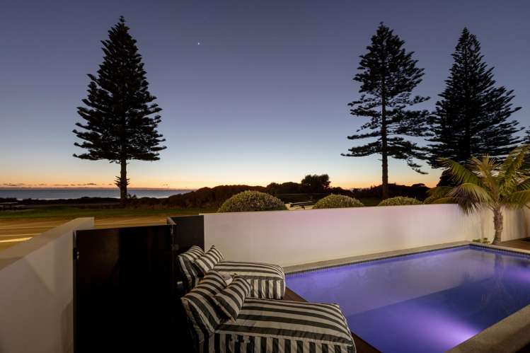 87 Marine Parade Mount Maunganui_39