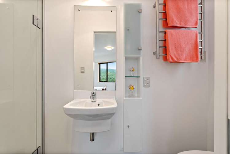 99 Mairangi Road Wadestown_18