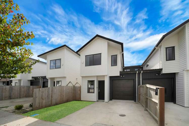 13 John Burn Road Takanini_8