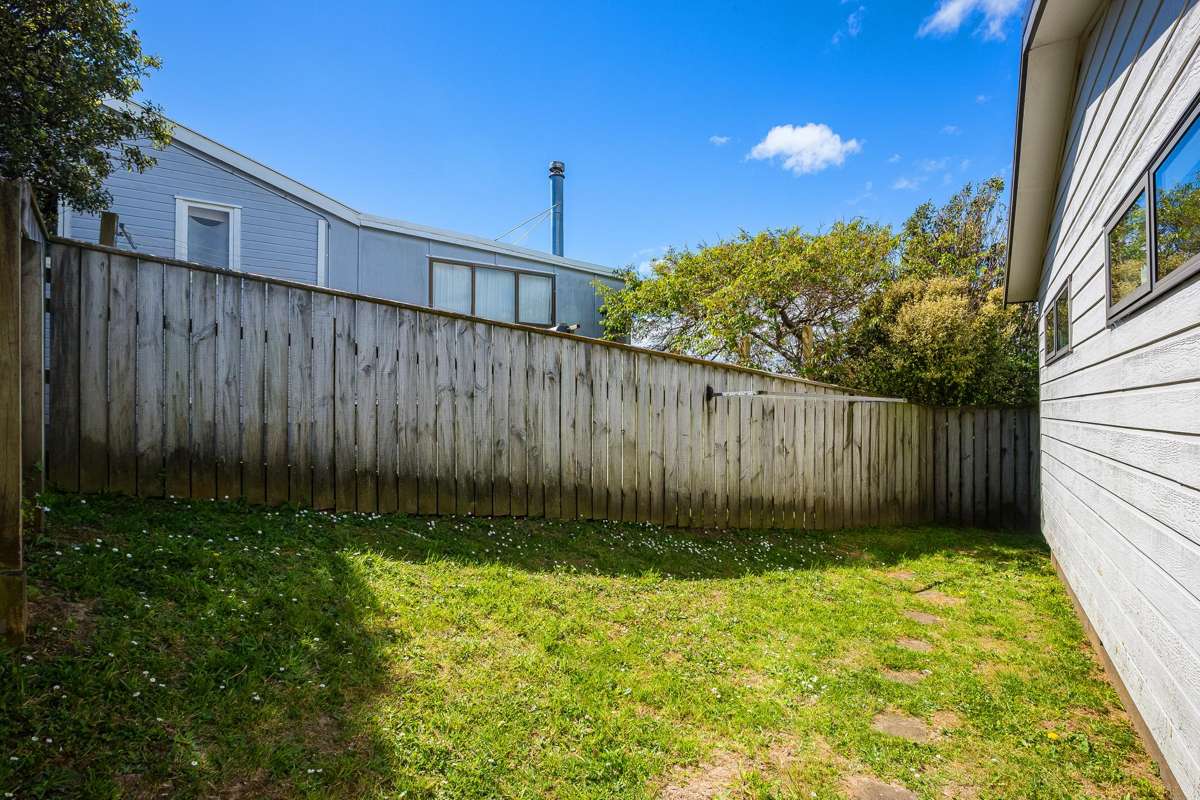 12A Hiwi Crescent_2