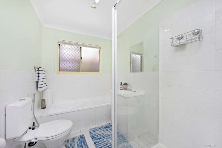 3242A Great North Road New Lynn_9