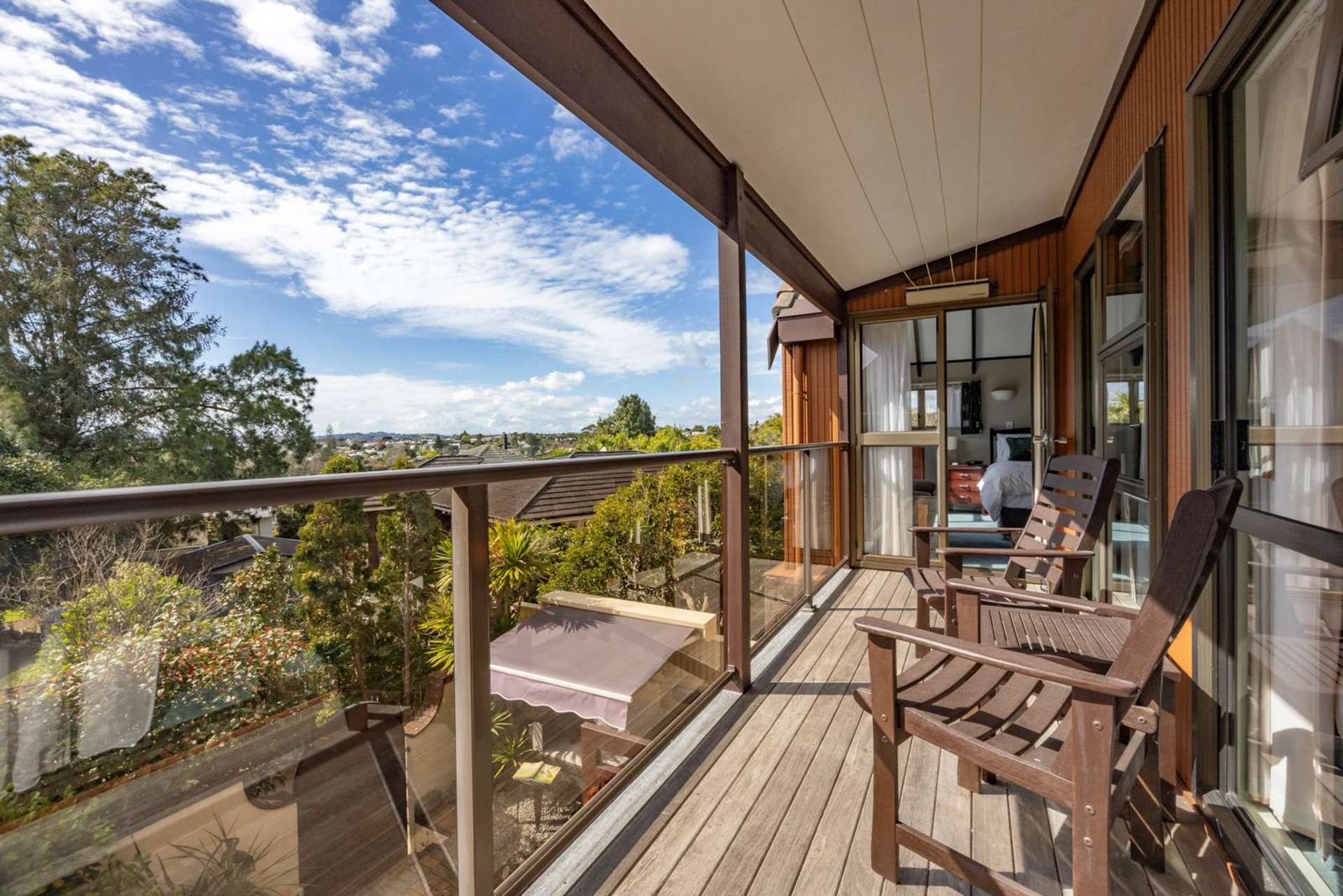 3/8 West Lynn Road Titirangi_0