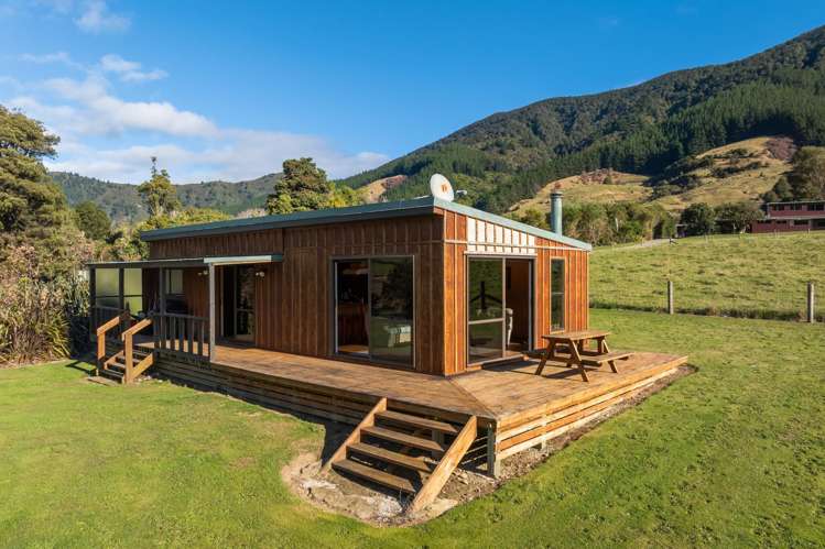 803 Manaroa Road Marlborough Sounds_26