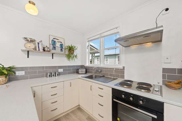  B/137 Warwick Street Feilding_3