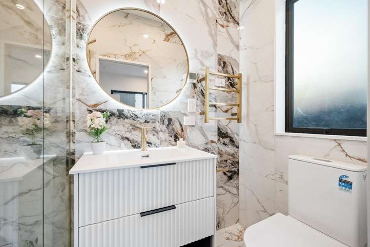 2/12 Maunu Road Papatoetoe_7