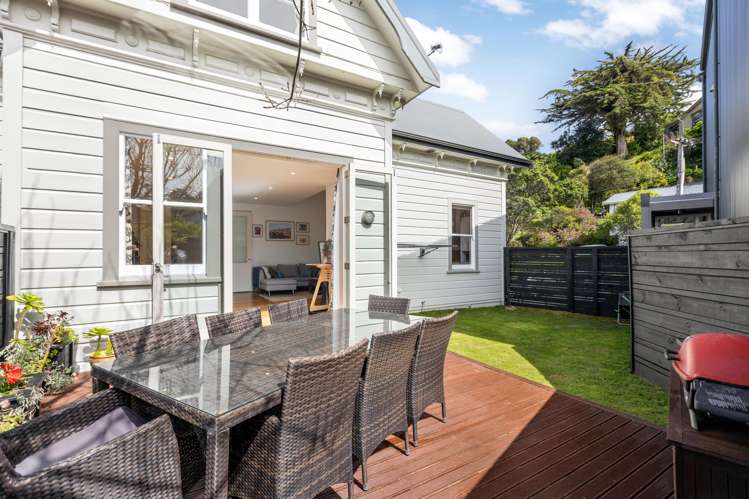 17/3 Severn Street Island Bay_6