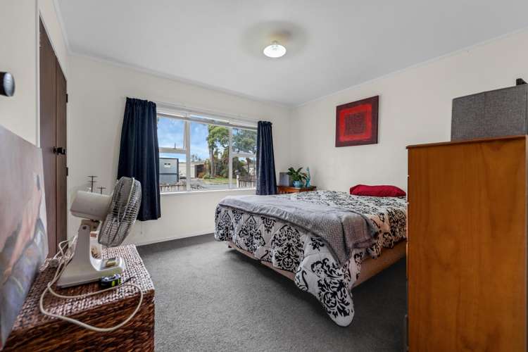 41 Paterson Avenue West Pukekohe_10