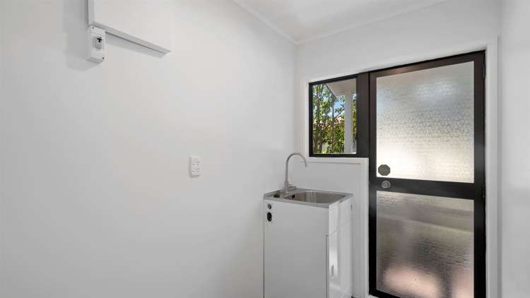 38b Resolution Road Welcome Bay_22