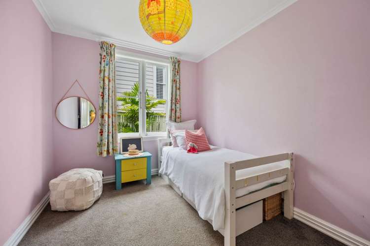 37 Ewen Alison Avenue Devonport_14