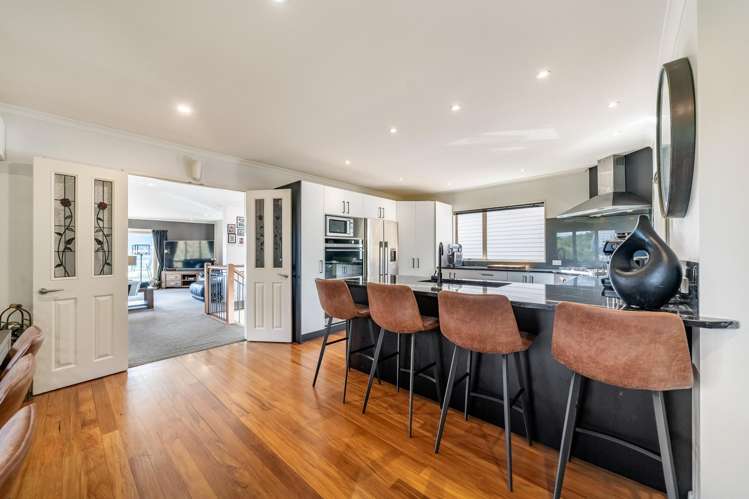 9A McCarthy Grove Clouston Park_15