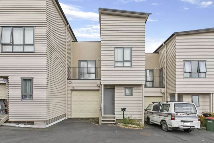 8 Chapel Road Flat Bush_0