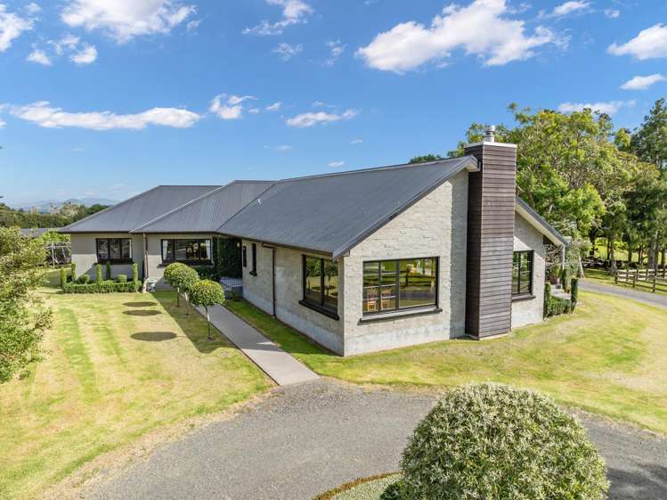 232 Church Road Te Kamo_3