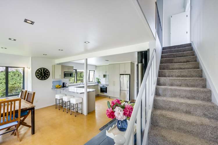 1127 Riverslea Road South Longlands_23