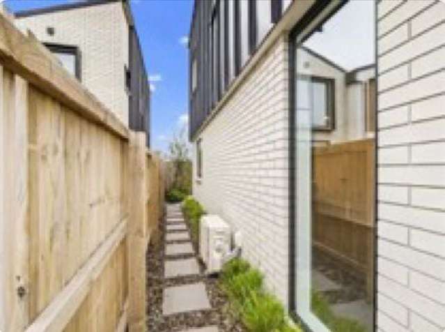 10/321 Lincoln Road Addington_3