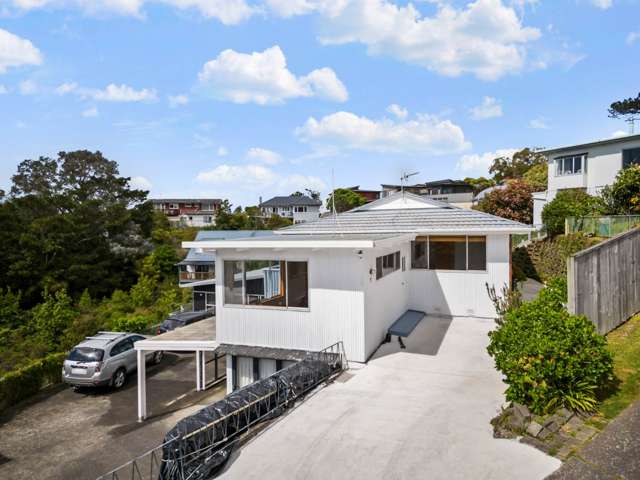 1/7 Dalmeny Close Murrays Bay_1