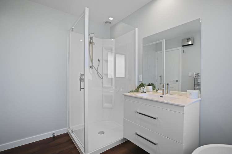 241 Racecourse Road Allenton_25