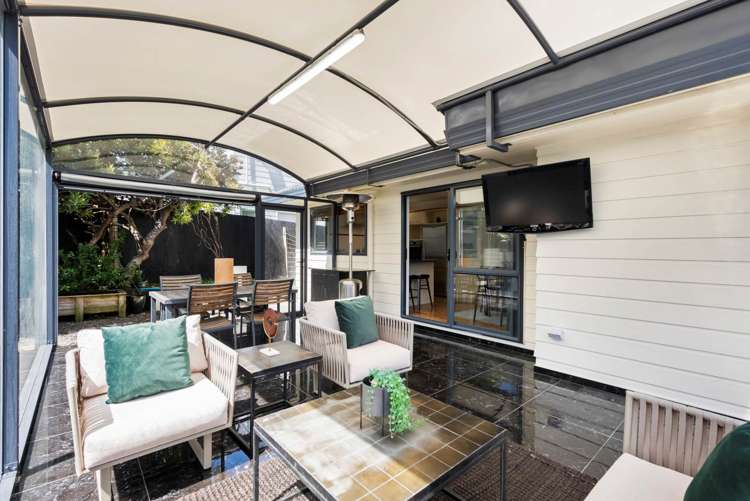 1/27 Manuka Road Bayview_9