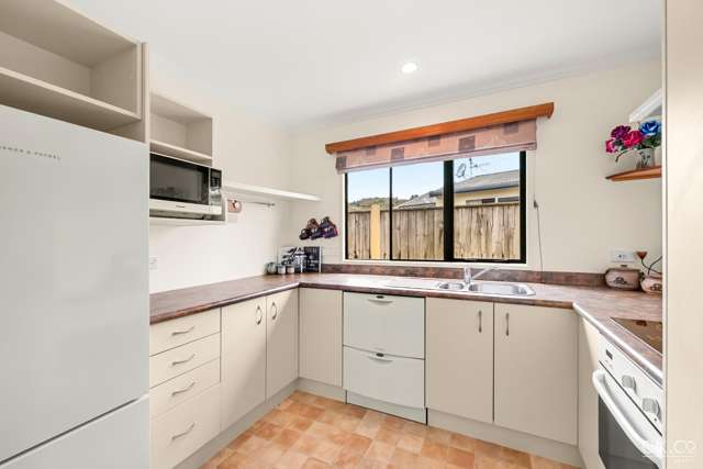 20/58A Molesworth Street Taita_1