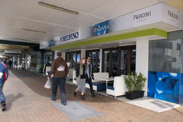 237 Victoria St & 7-27 Collingwood St Hamilton Central_1