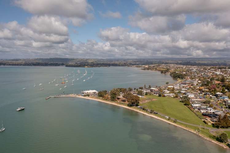 21 Omokoroa Road Omokoroa_34