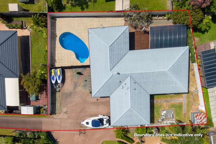 8 John Lister Close Golflands_28