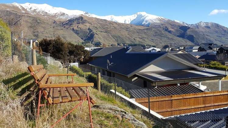 8 Middle Peak Lane Wanaka_5