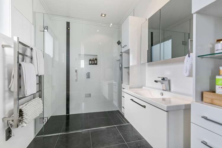 4 Corsica Way Karaka_9