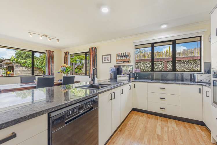 4 Whiting Drive Wakefield_5