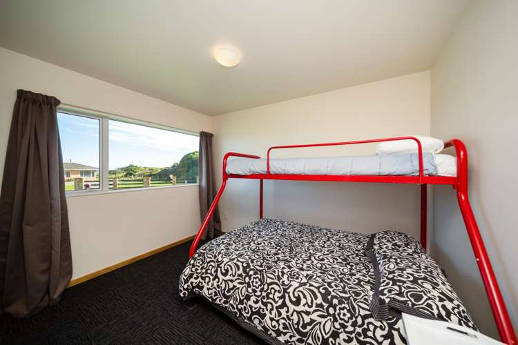 285 Tai Road Opunake_16