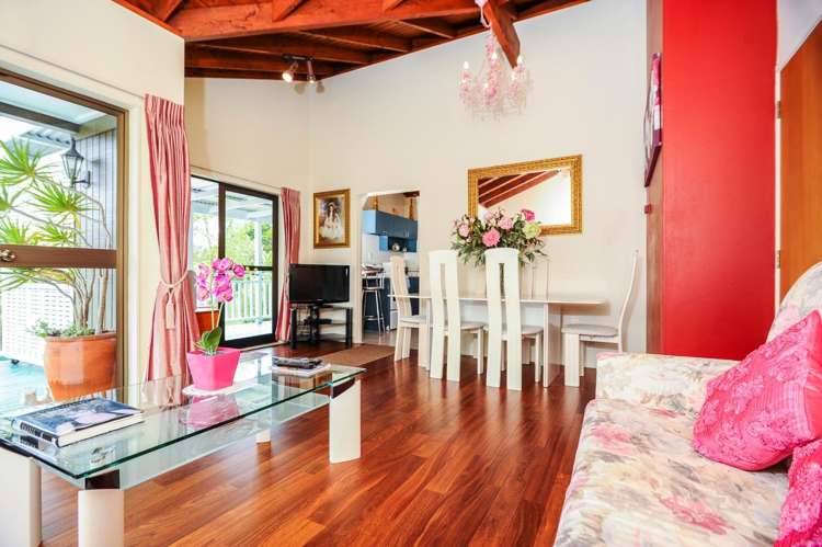 2/25 Nutsey Avenue Northcote_7