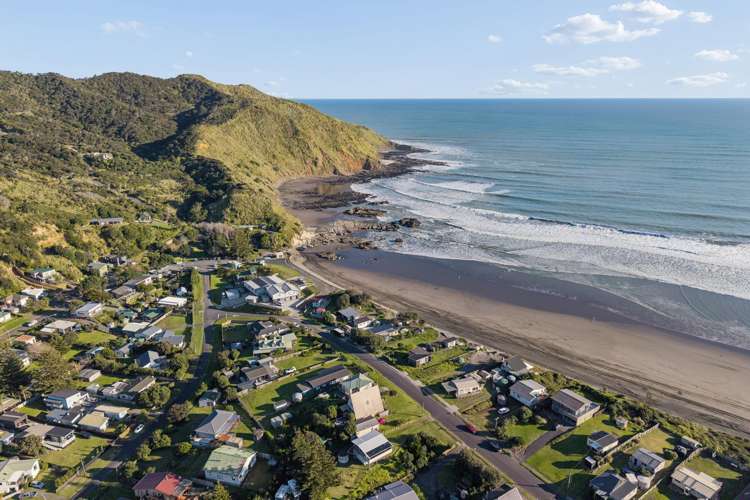 14 Ocean View Road Port Waikato_20