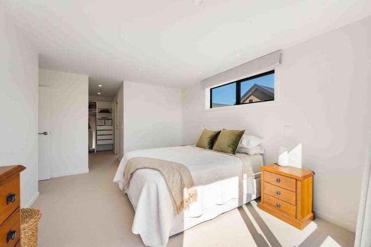 6 Moonstone Street Albert Town_10