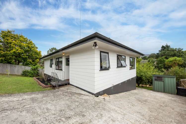 19 Capricorn Place Glen Eden_19