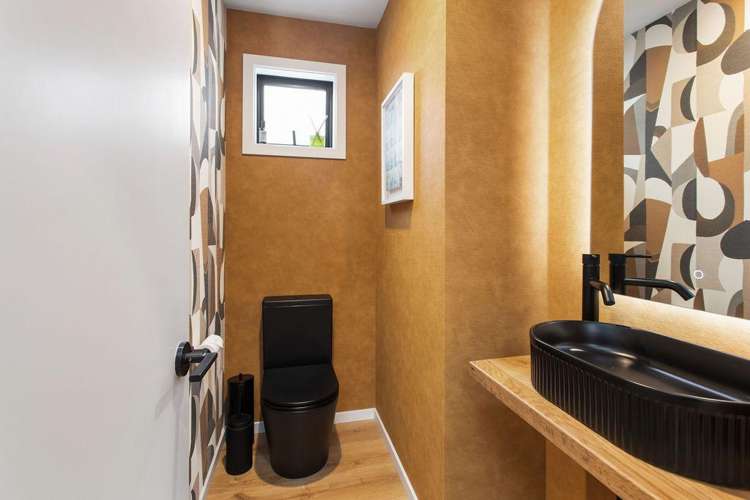 2 Wairarapa Terrace Fendalton_23